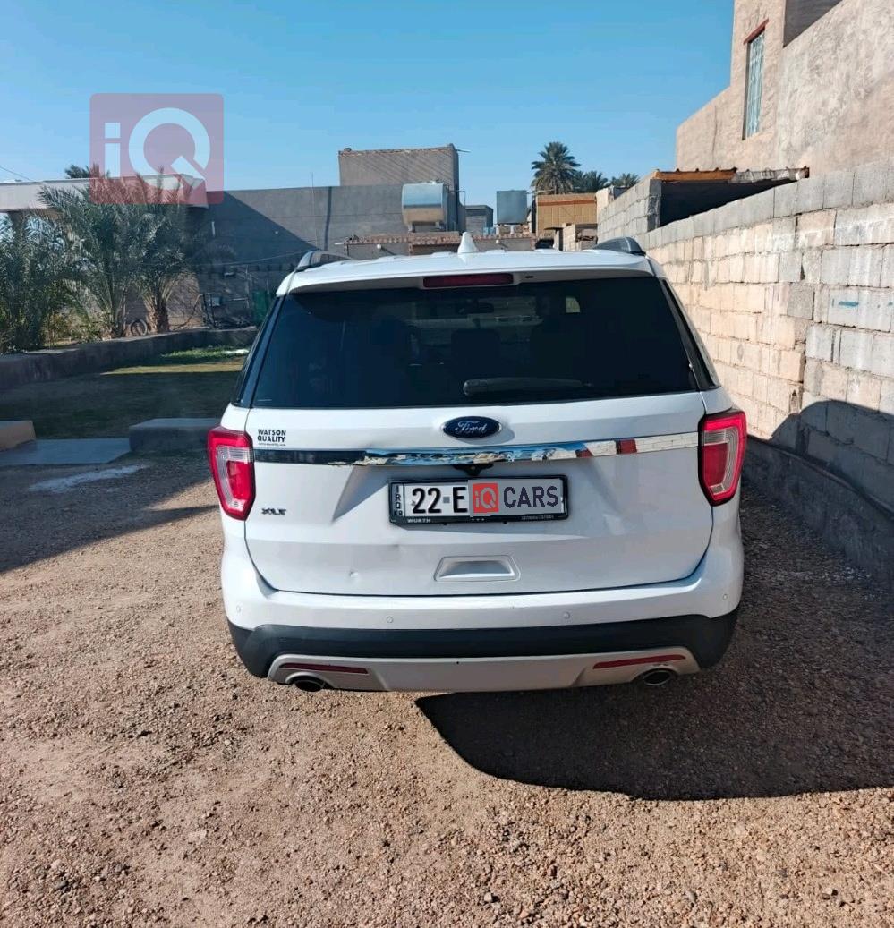 Ford Explorer